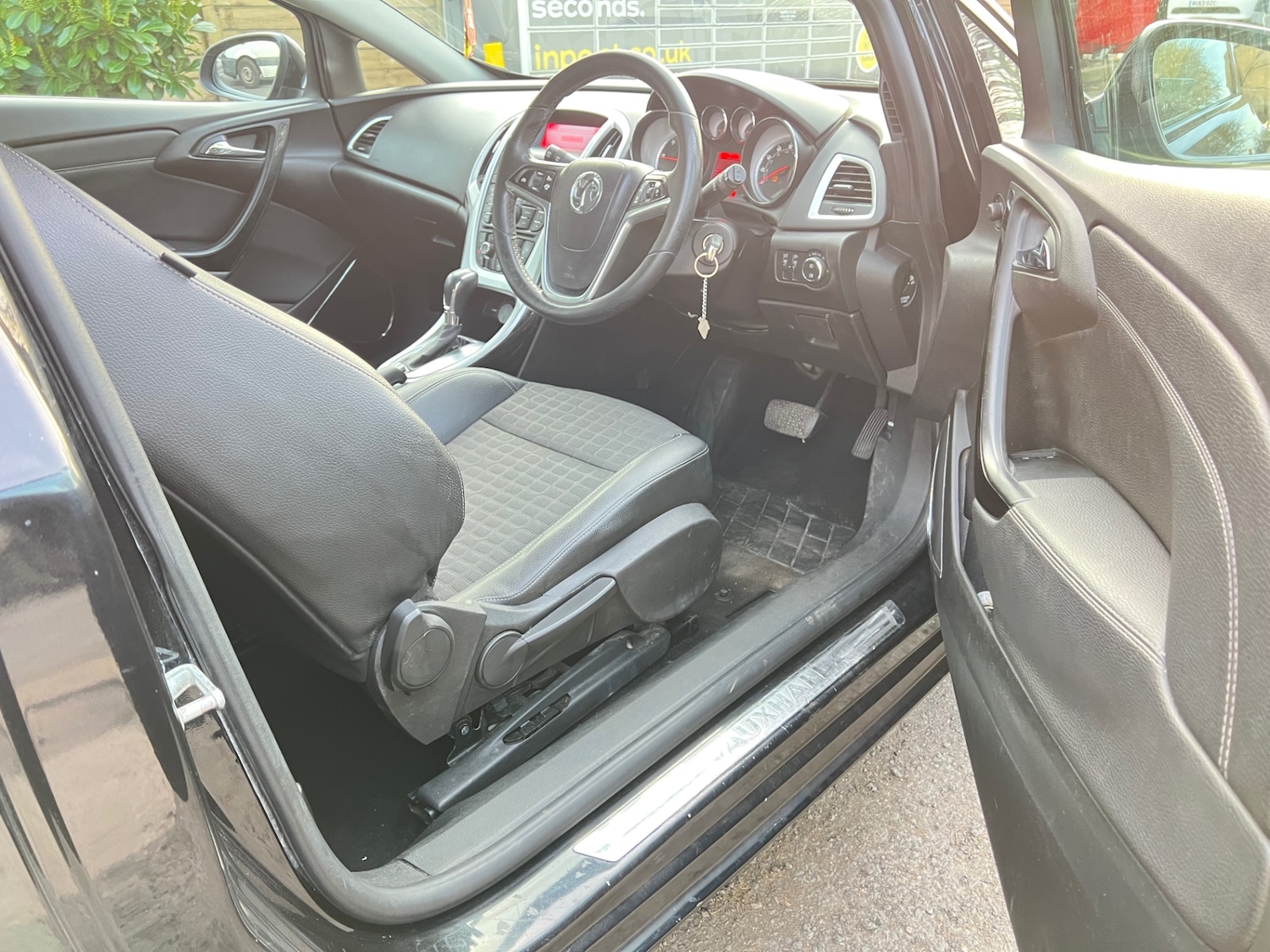 Used Vauxhall Astra GTC 2015 for sale - 78163574: Photo 12