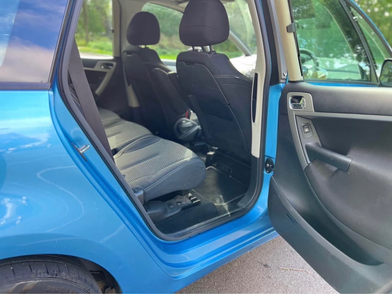 Used Citroen C4 Picasso 2010 for sale - 77659238: Photo 12