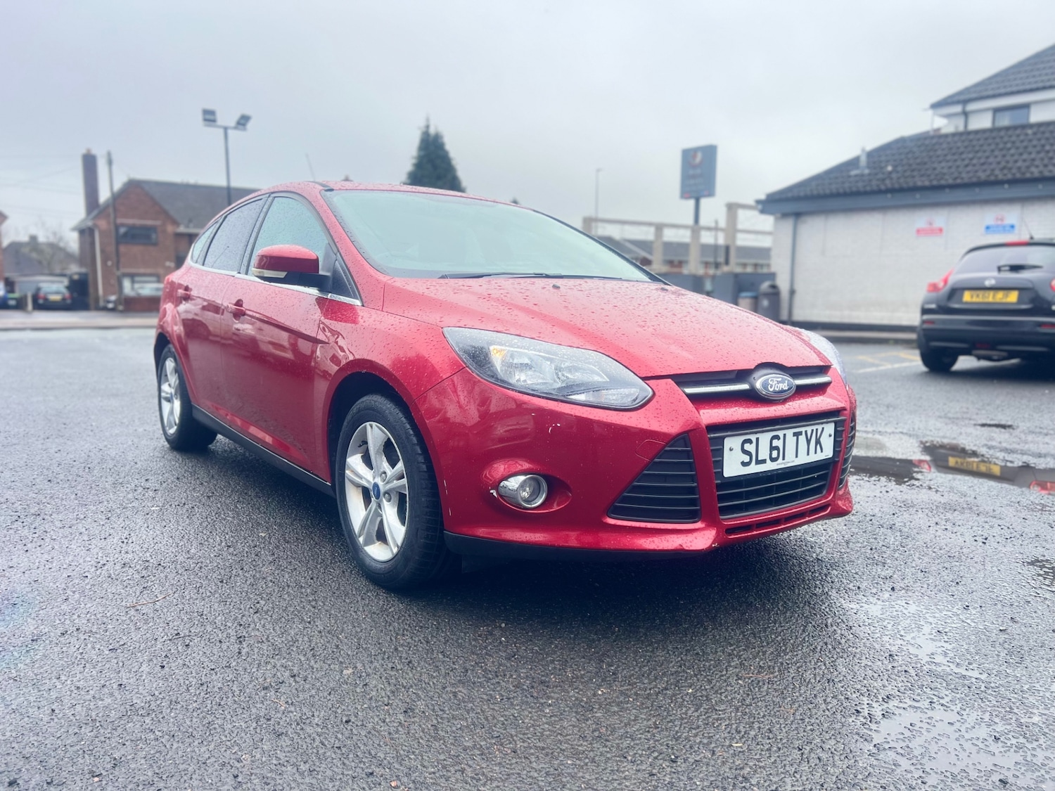 Used Ford Focus 2011 for sale - 77640981: Photo 2