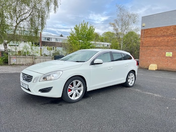 Used Volvo V60 2022 for sale - 78390136: Photo