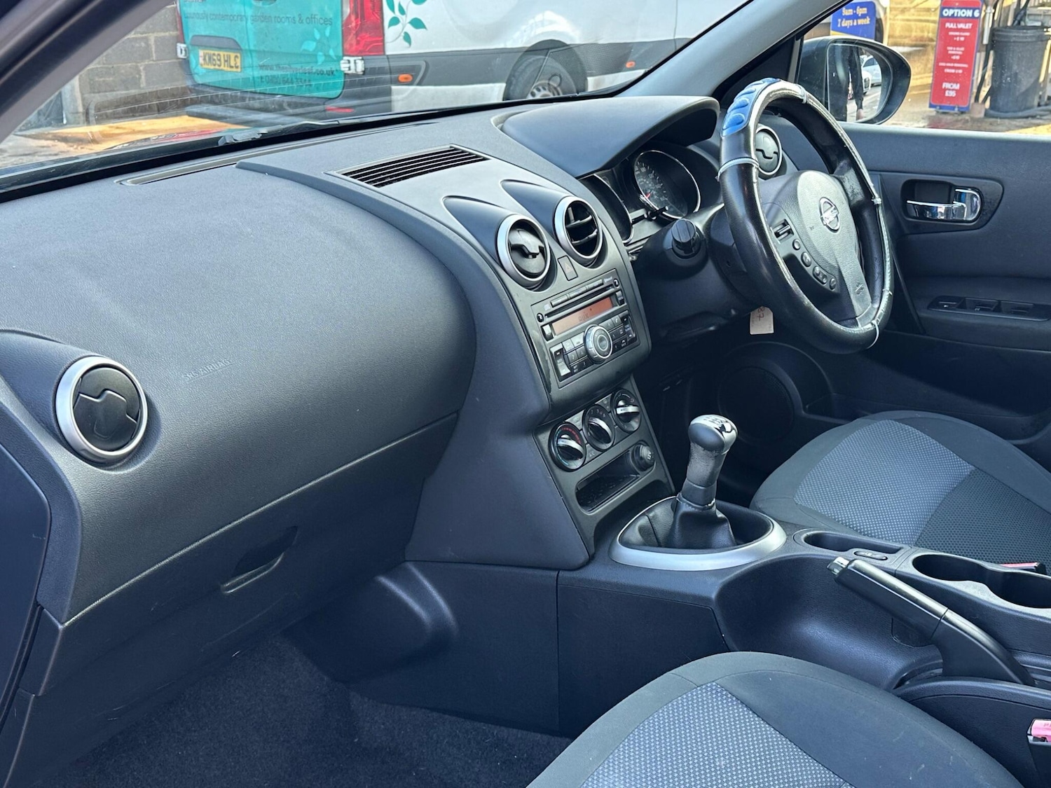 Used Nissan Qashqai 2010 for sale - 77957244: Photo 13