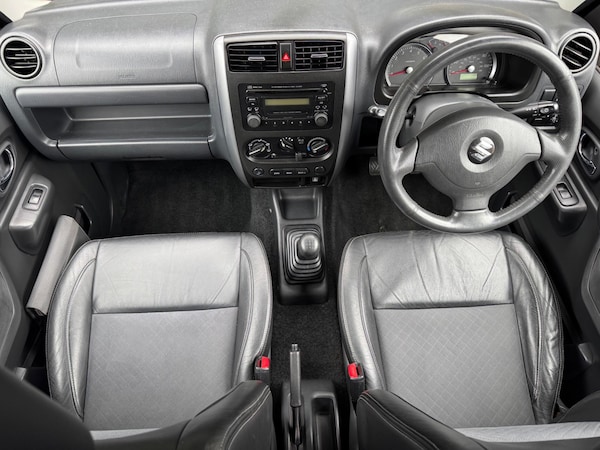 Used Suzuki Jimny 2010 for sale - 76214495: Photo 19