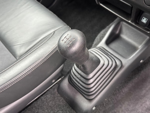 Used Suzuki Jimny 2010 for sale - 76214495: Photo 27