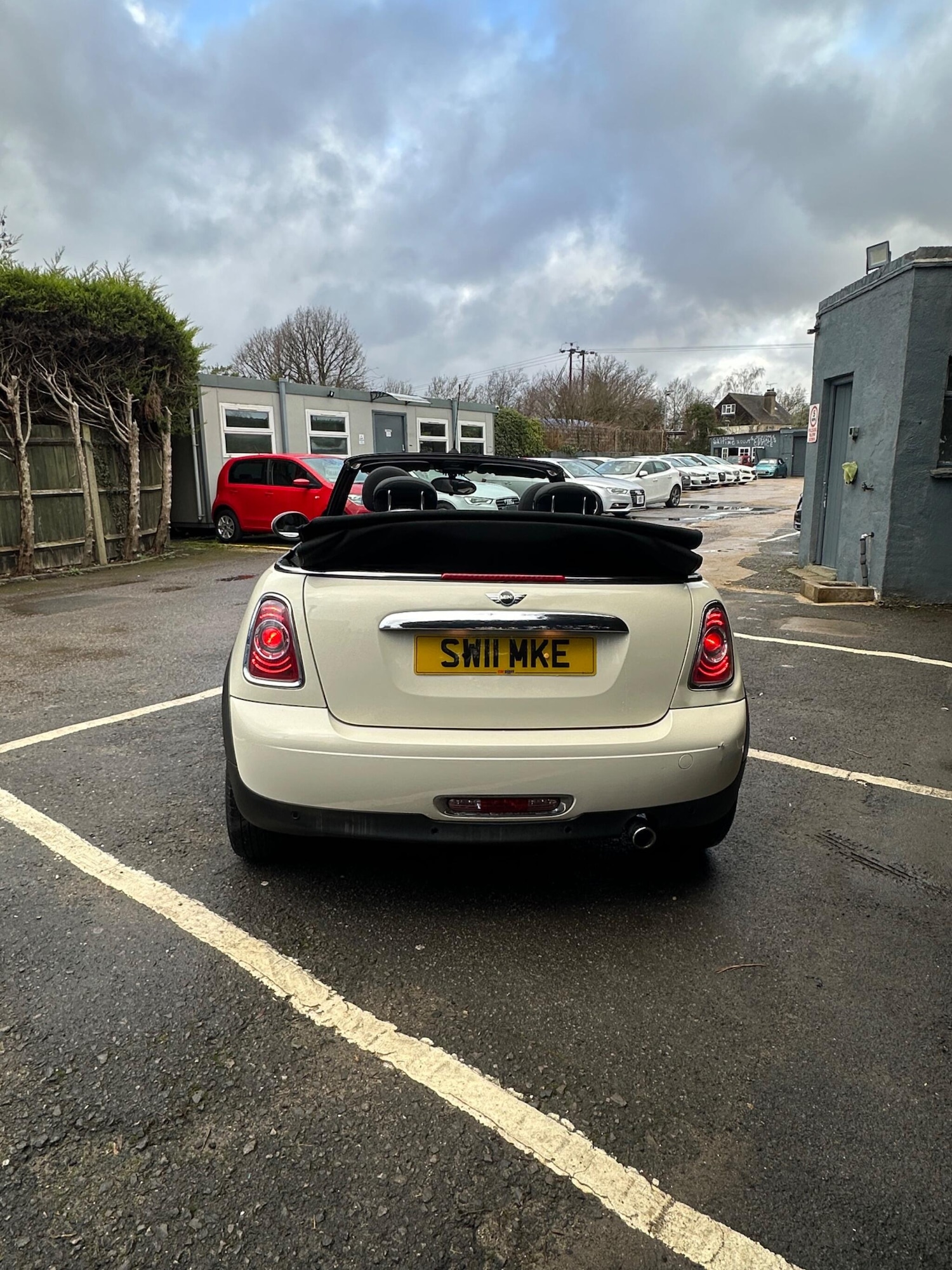 Used MINI Convertible 2011 for sale - 77320926: Photo 12