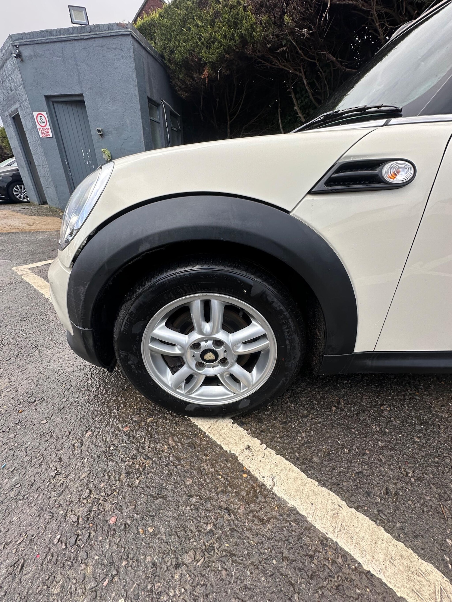 Used MINI Convertible 2011 for sale - 77320926: Photo 19