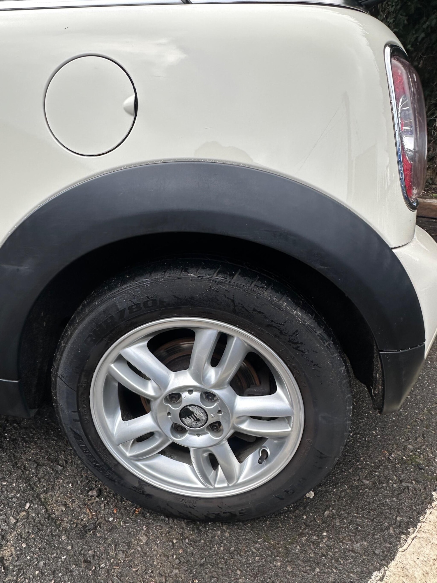 Used MINI Convertible 2011 for sale - 77320926: Photo 20