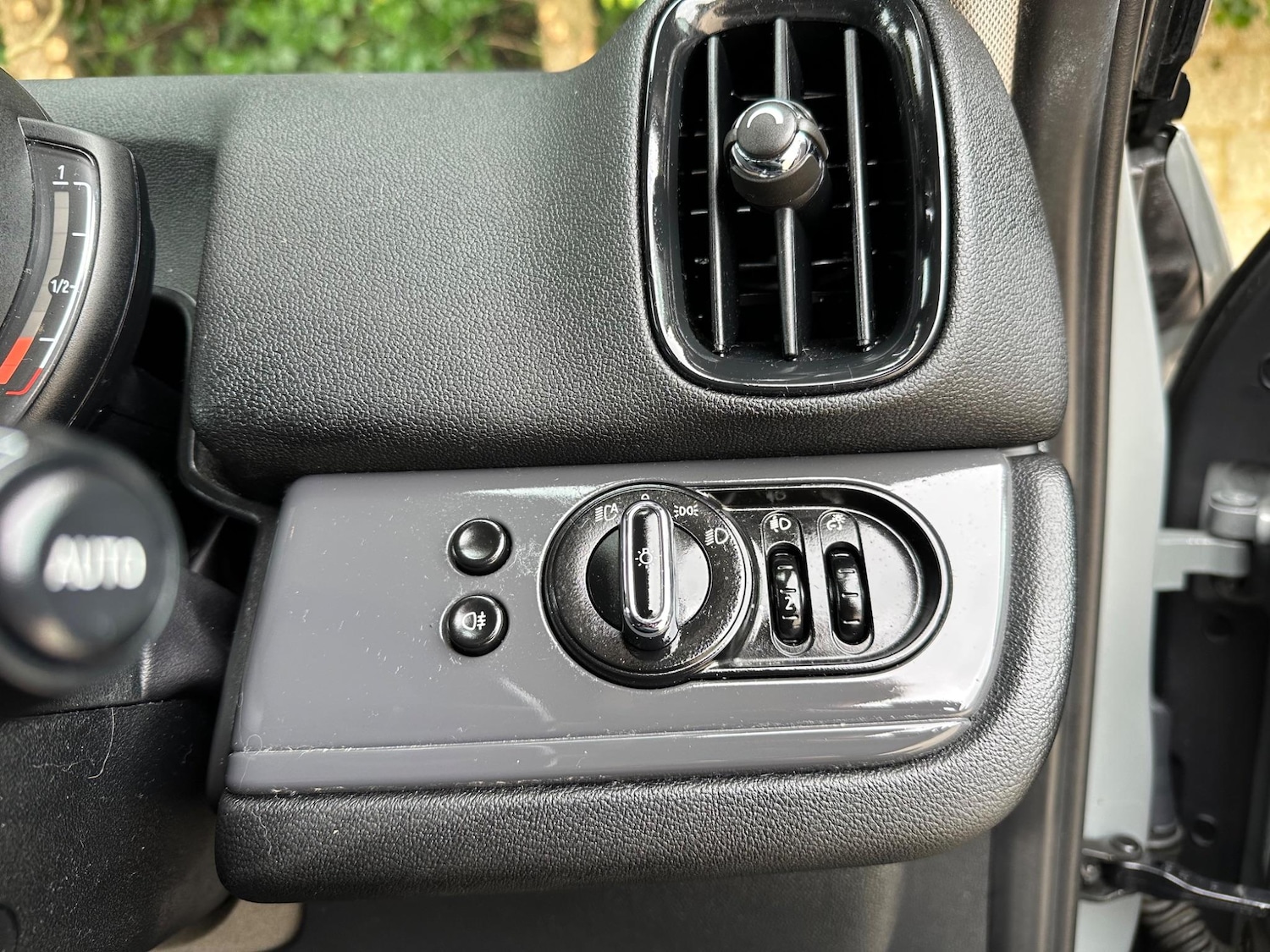 Vehicle 46
