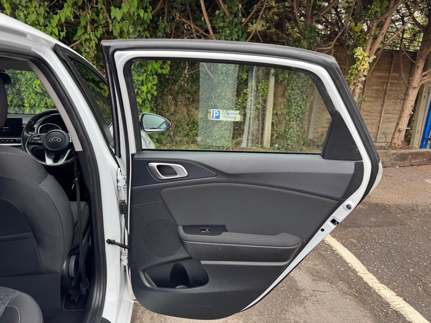 Used Kia Ceed 2020 for sale - 76175192: Photo 14
