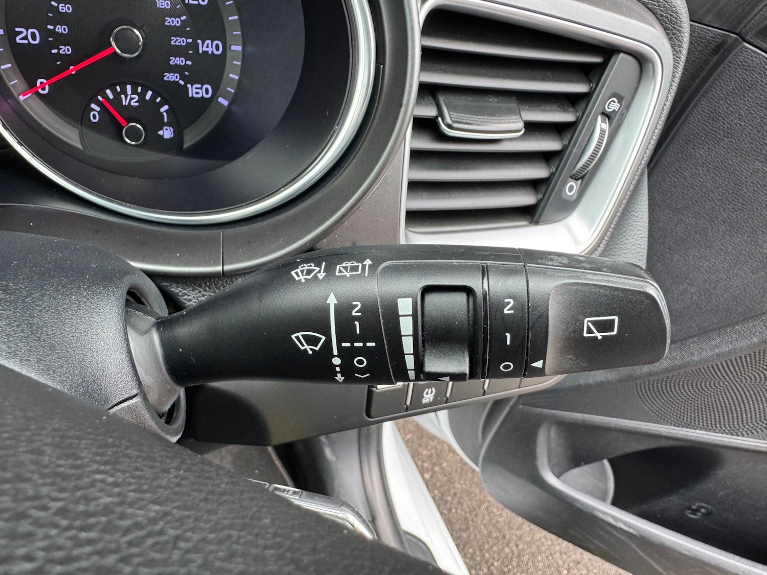 Used Kia Ceed 2020 for sale - 76175192: Photo 21
