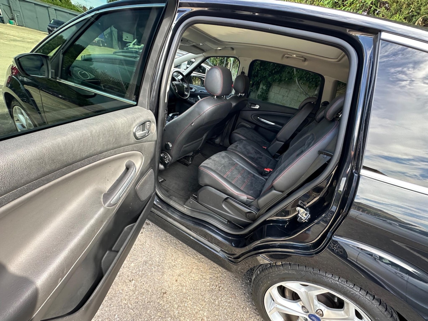 Used Ford S-Max 2014 for sale - 77853753: Photo 10