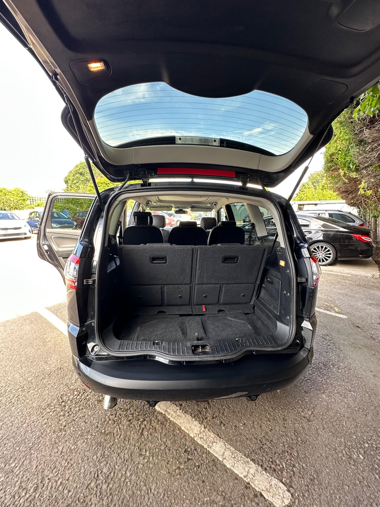 Used Ford S-Max 2014 for sale - 77853753: Photo 9