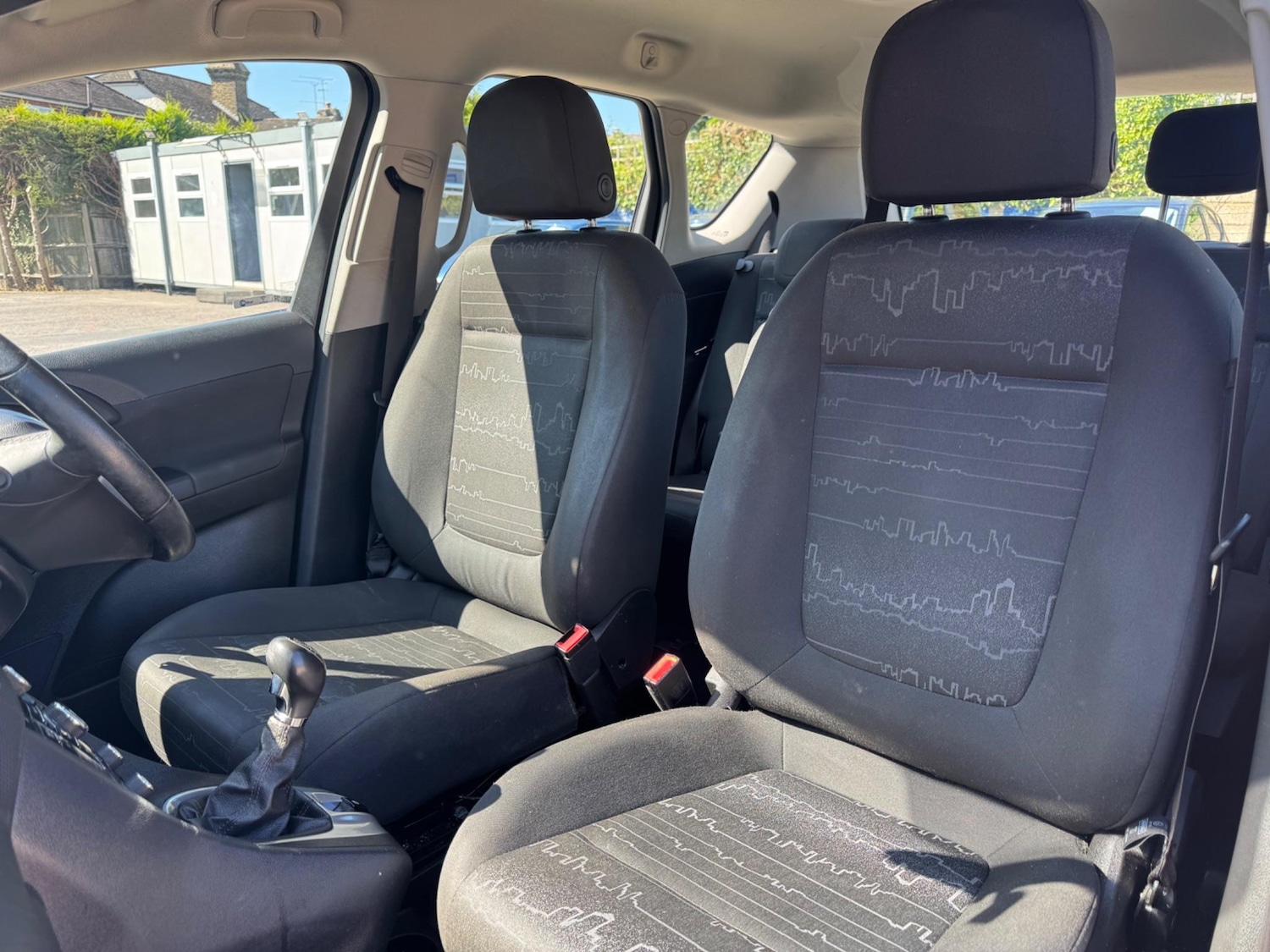 Vehicle 21