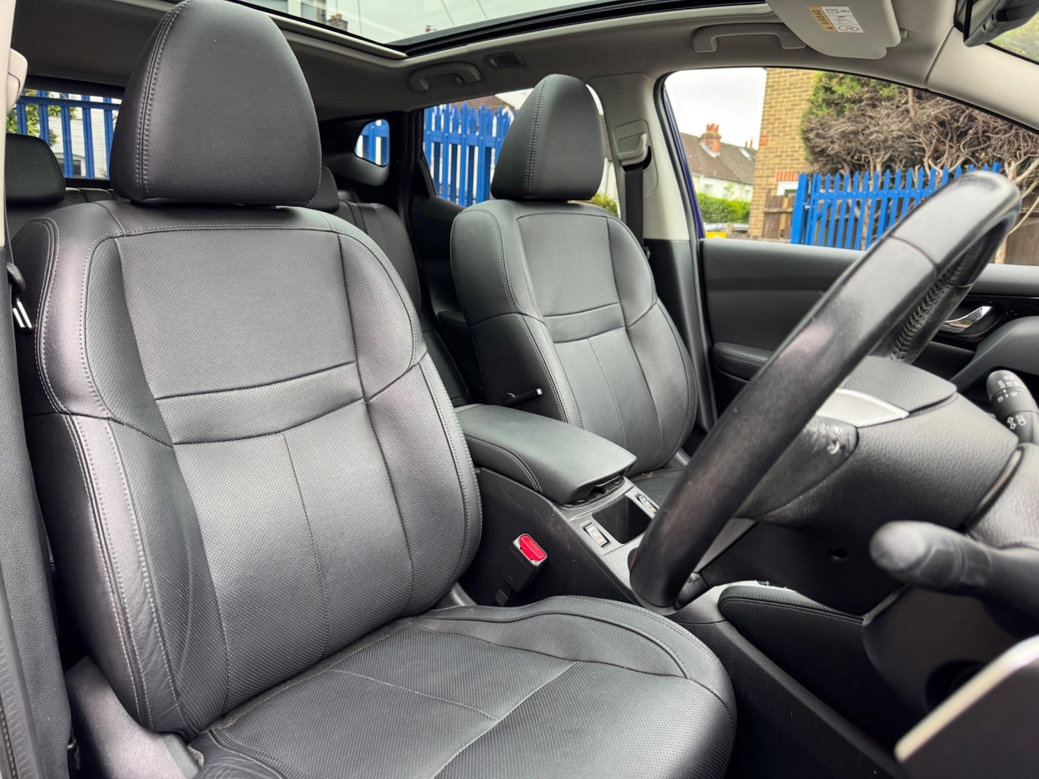 Used Nissan Qashqai 2016 for sale - 76666993: Photo 11