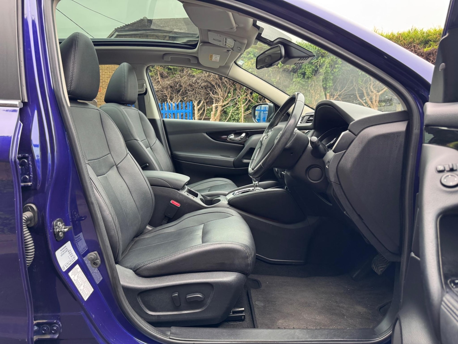 Used Nissan Qashqai 2016 for sale - 76666993: Photo 12