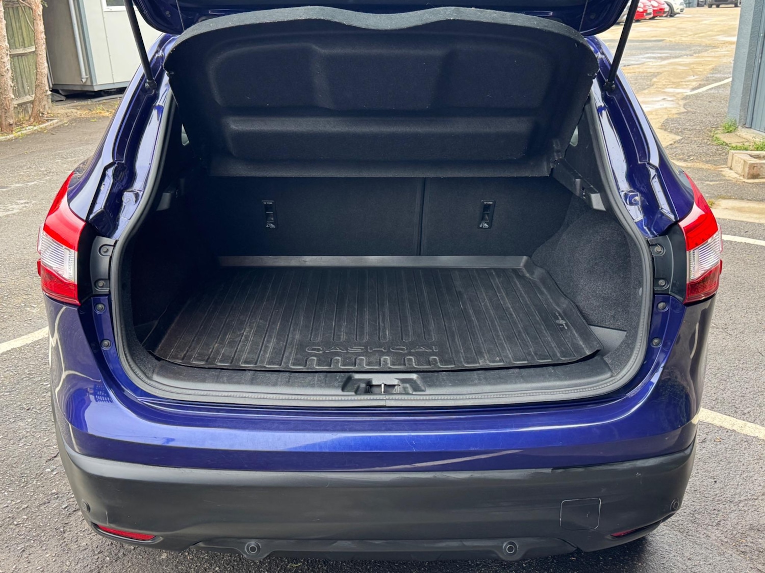 Used Nissan Qashqai 2016 for sale - 76666993: Photo 19