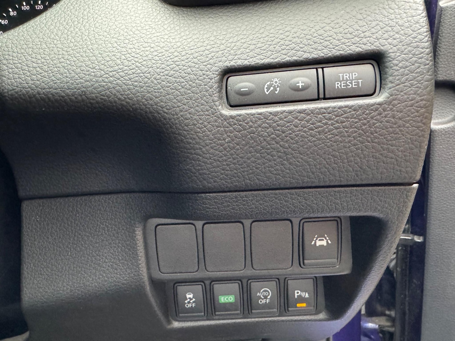 Used Nissan Qashqai 2016 for sale - 76666993: Photo 31