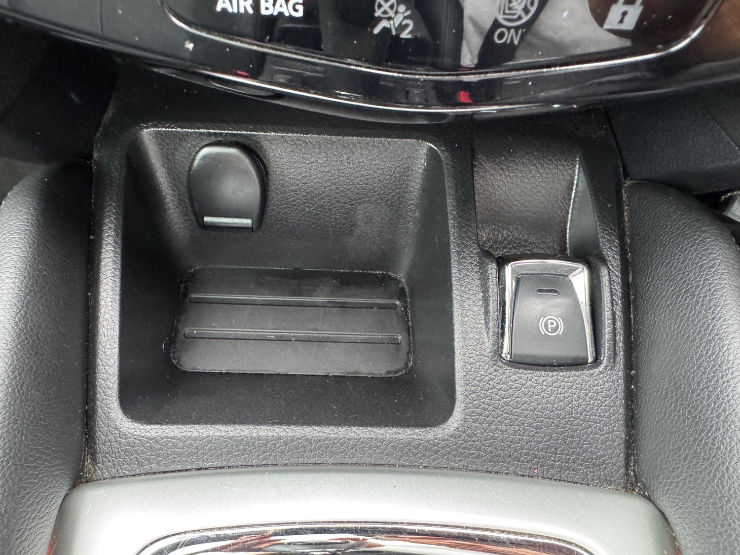 Used Nissan Qashqai 2016 for sale - 76666993: Photo 40