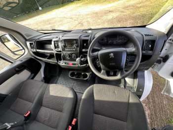 Used Peugeot Boxer 2018 for sale - 73944971: Photo