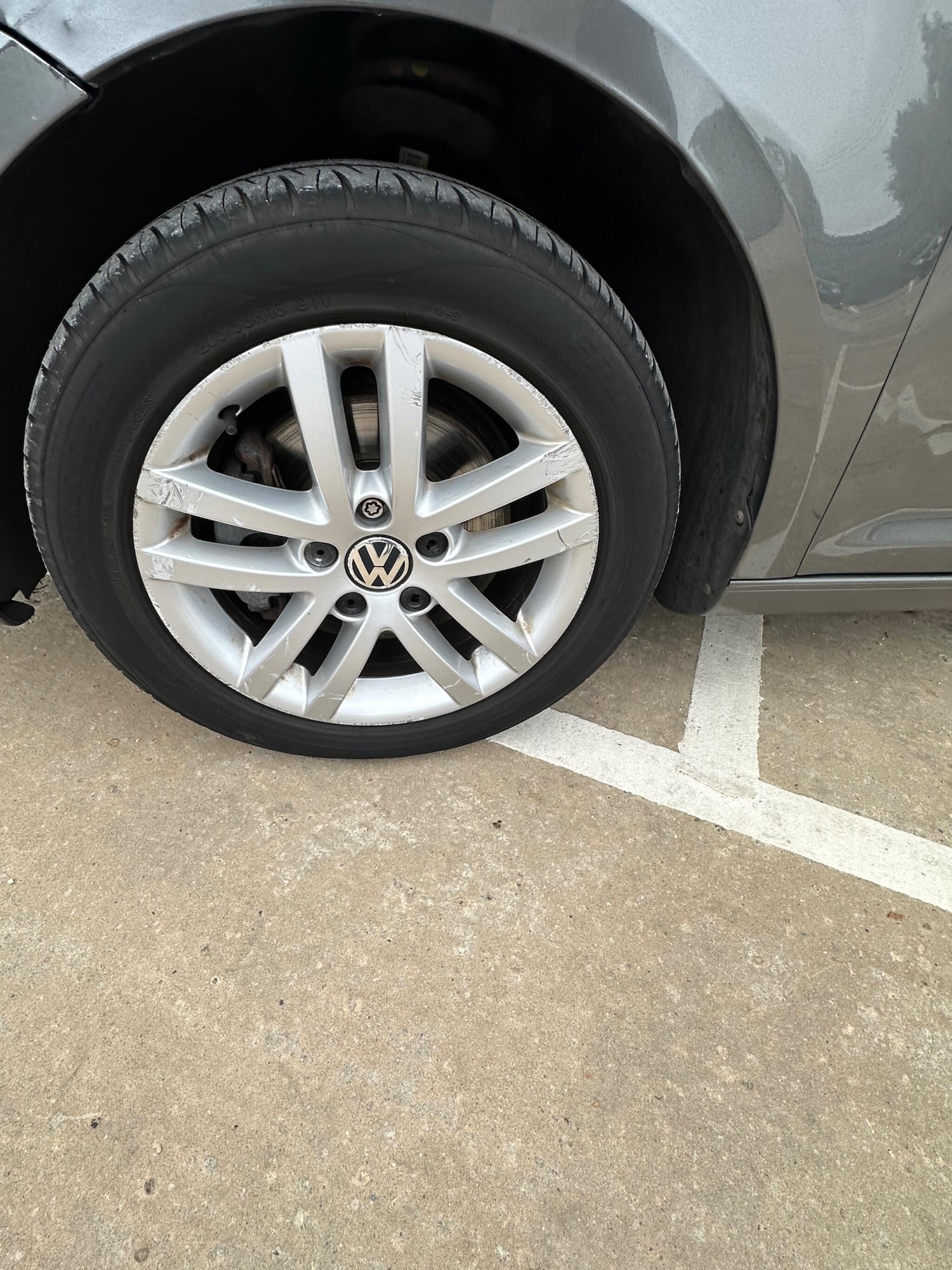 Used Volkswagen Touran 2012 for sale - 76389253: Photo 19