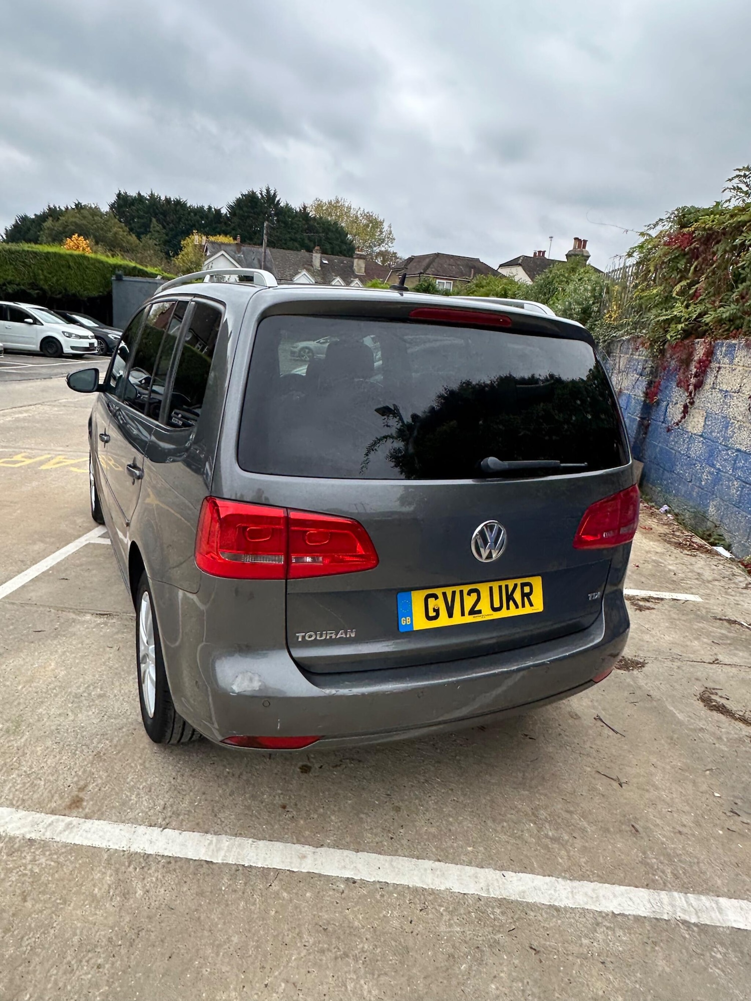 Used Volkswagen Touran 2012 for sale - 76389253: Photo 23