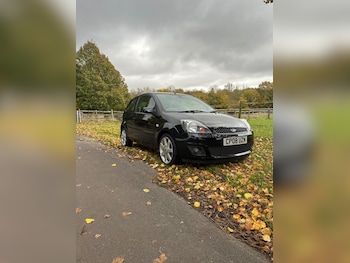 2008 (08) - 1.25 Zetec Blue Edition 3dr