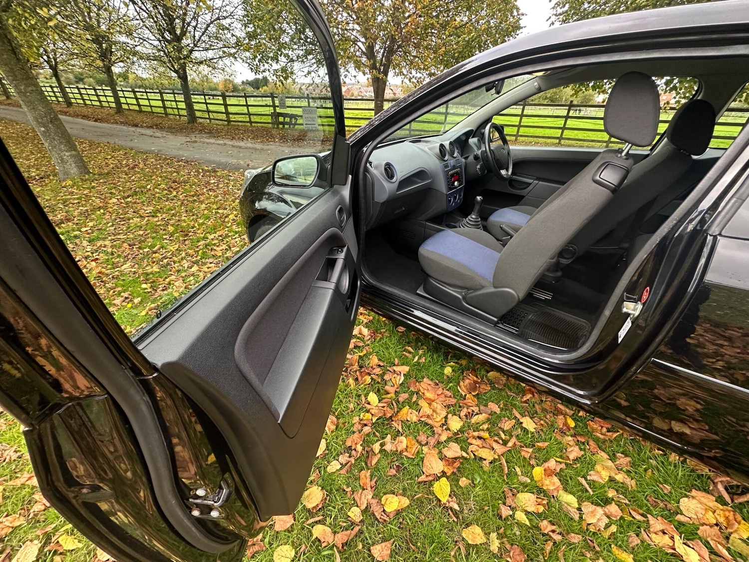 Used Ford Fiesta 2008 for sale - 76389215: Photo 26