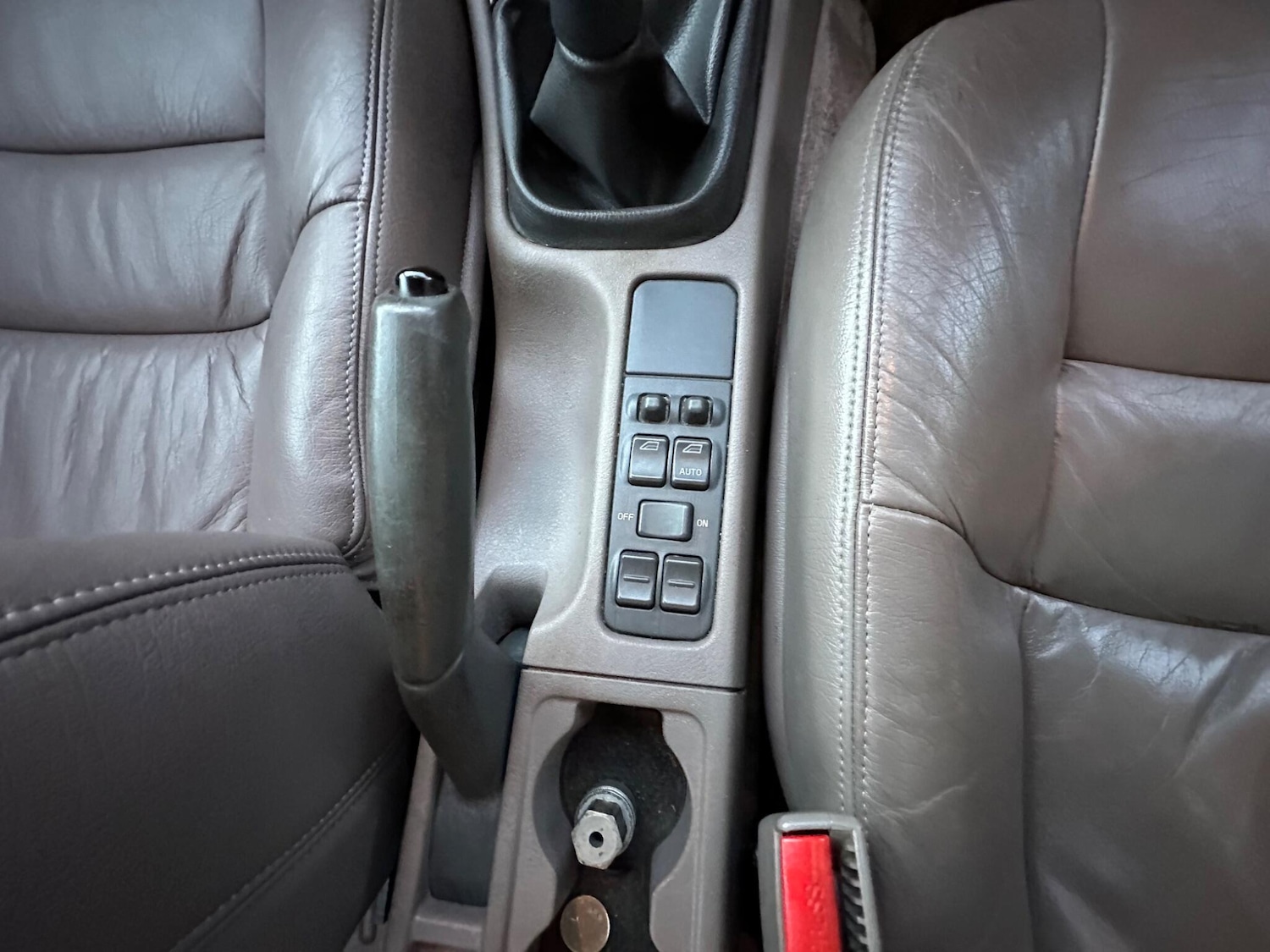 Used Volvo V40 1997 for sale - 76759718: Photo 10