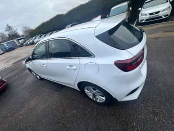 Used Kia Ceed 2020 for sale - 73600486: Photo