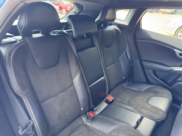 Used Volvo V40 2015 for sale - 74898897: Photo 13