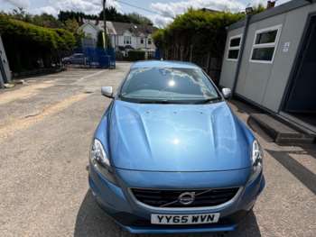 Used Volvo V40 2015 for sale - 74898897: Photo