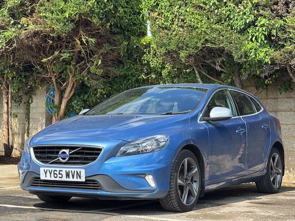 Used Volvo V40 2015 for sale - 74898897: Photo 6