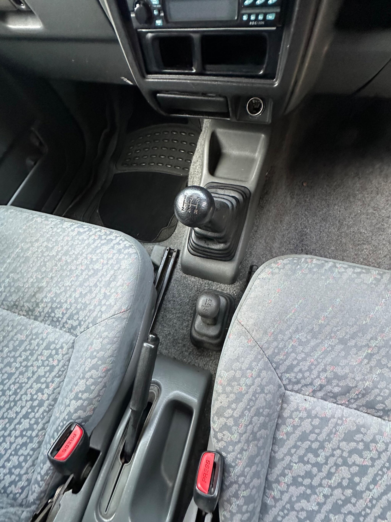 Used Suzuki Jimny 2003 for sale - 77131937: Photo 14