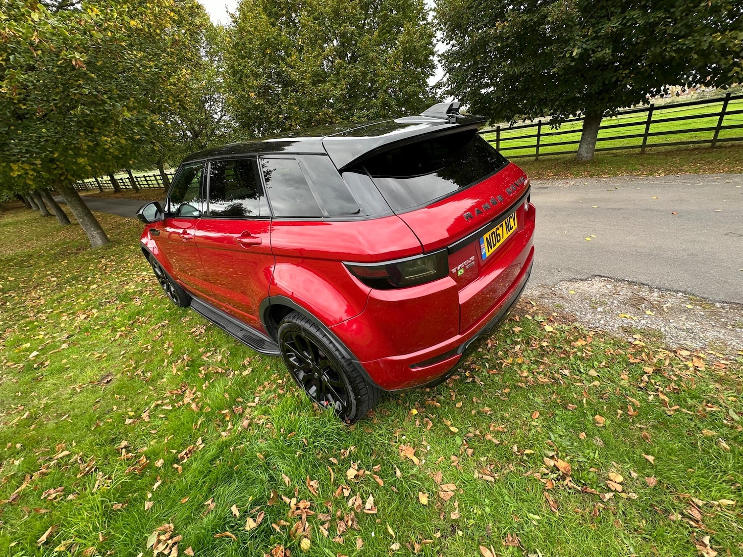 Used Land Rover Range Rover Evoque 2017 for sale - 76214528: Photo 4