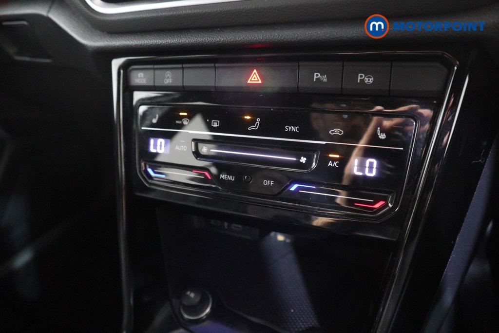 Used Volkswagen T-Roc 2022 for sale - 78091409: Photo 16