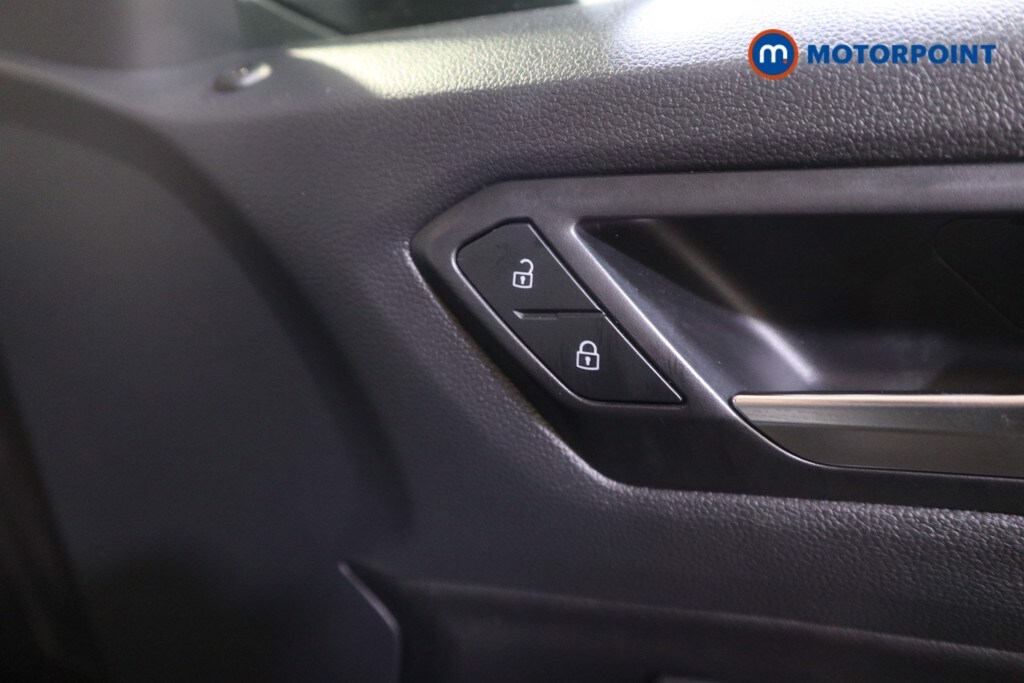 Used Volkswagen T-Roc 2022 for sale - 78091409: Photo 22