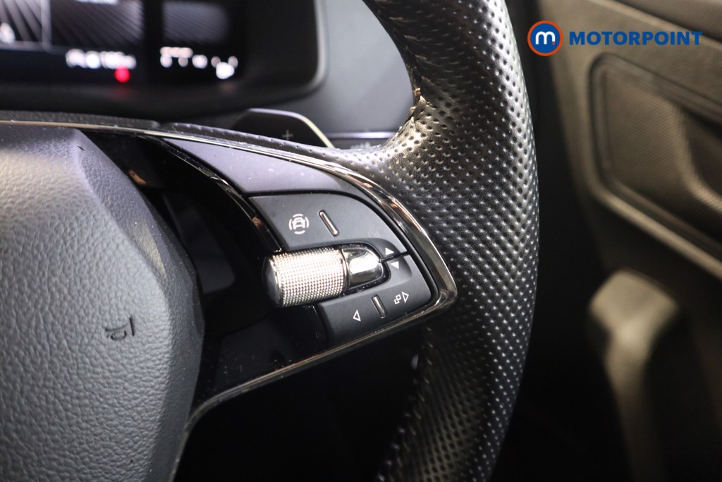 Used Skoda Karoq 2023 for sale - 76394736: Photo 12