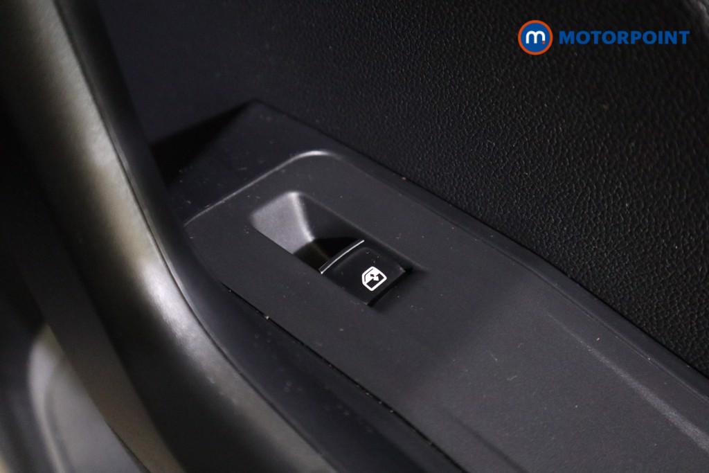 Used Volkswagen T-Roc 2022 for sale - 77570792: Photo 26