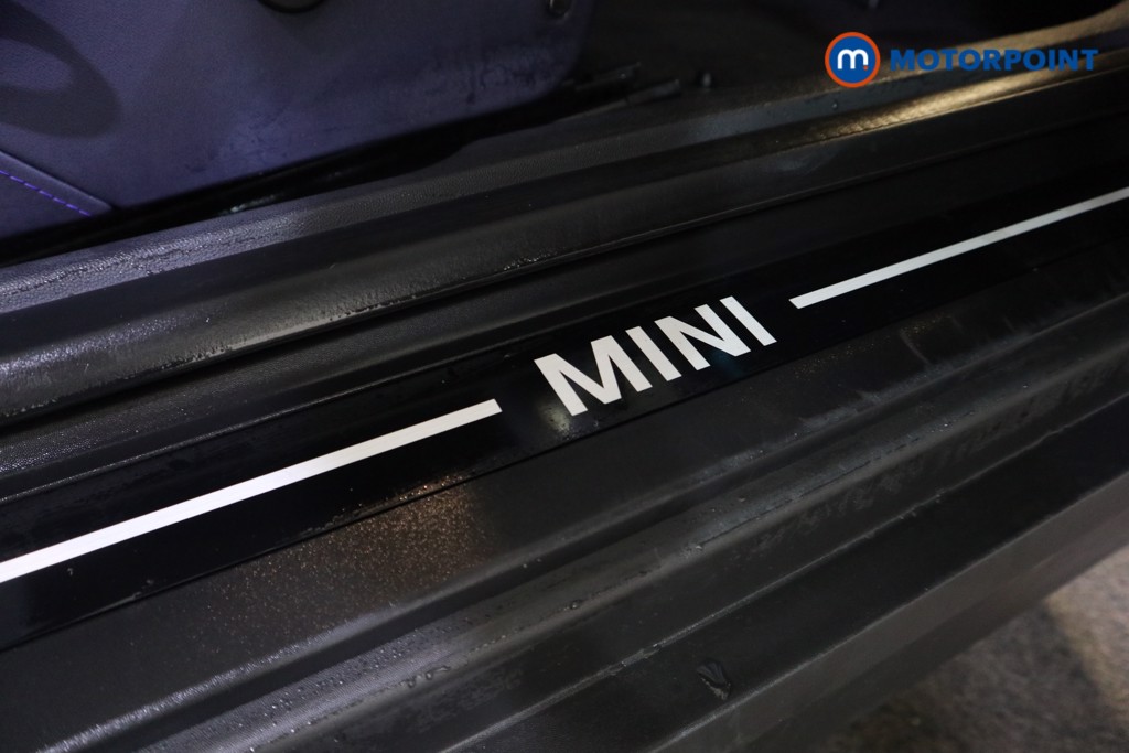 Used MINI Cooper 2024 for sale - 76972123: Photo 17