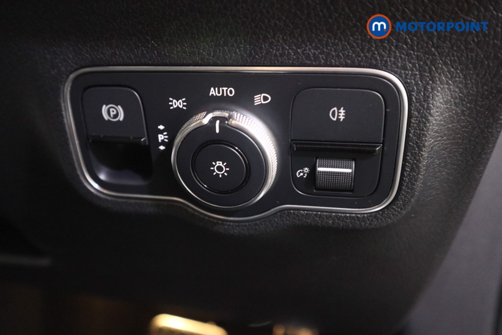 Used Mercedes-Benz GLB 2022 for sale - 76056243: Photo 17
