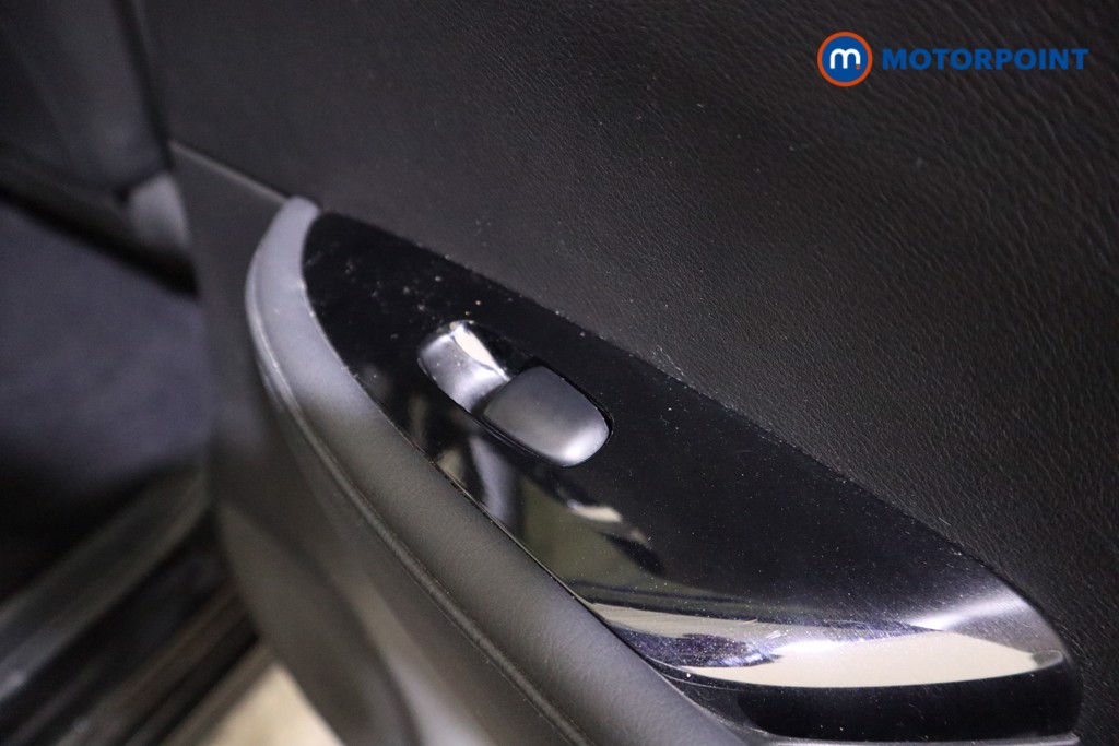 Used Nissan Leaf 2021 for sale - 77407390: Photo 24