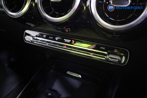Used Mercedes-Benz GLB 2020 for sale - 76278915: Photo 15