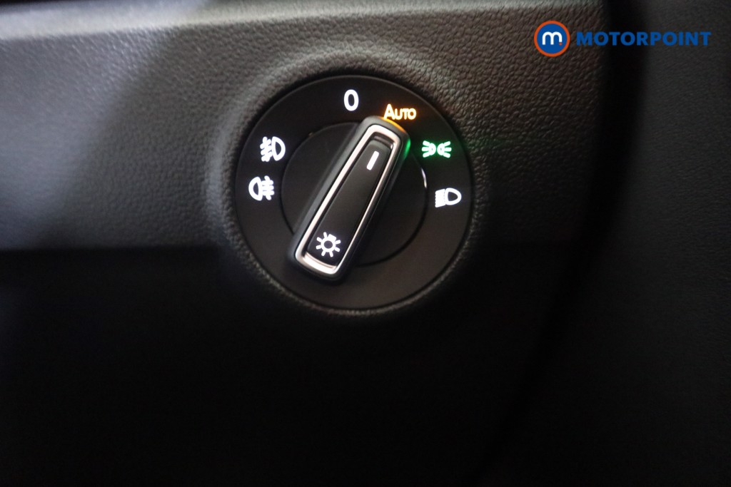Used Volkswagen T-Roc 2021 for sale - 76131675: Photo 15