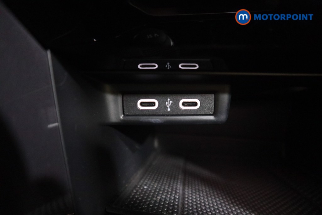 Used Volkswagen T-Roc 2021 for sale - 76131675: Photo 19
