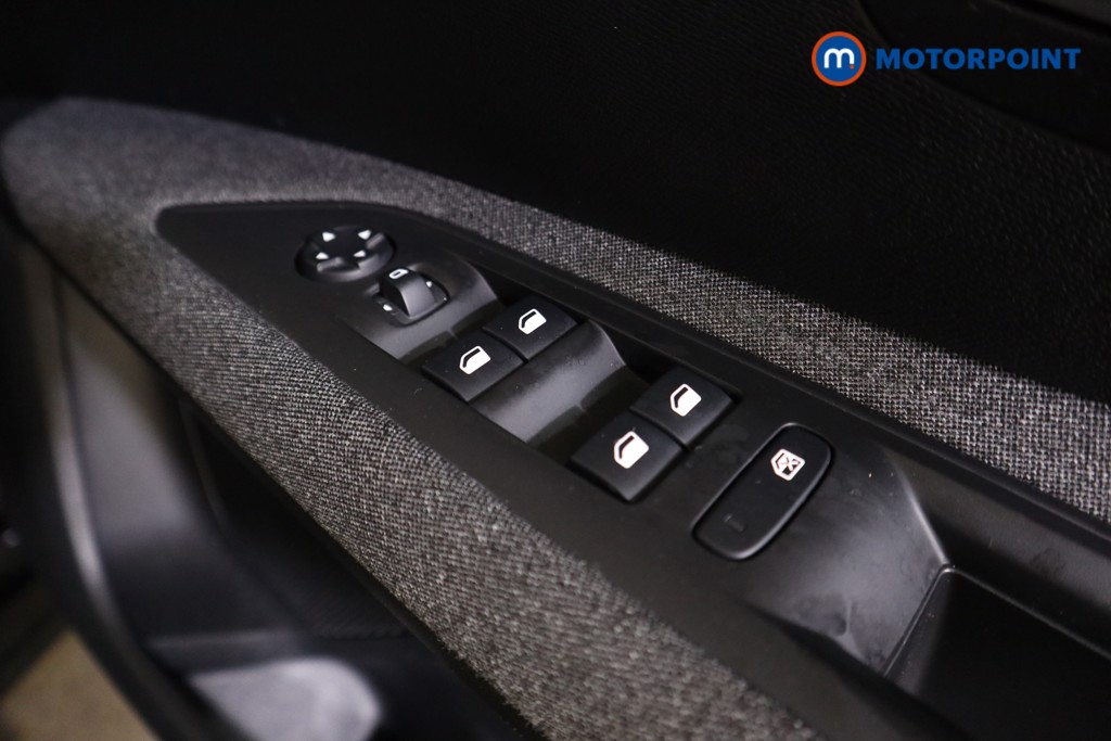 Used Peugeot 3008 2019 for sale - 77259299: Photo 17