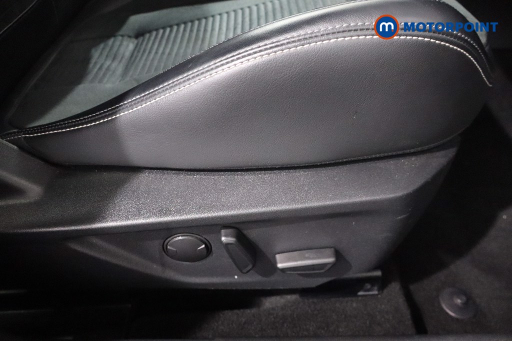 Used Ford Focus 2019 for sale - 76279075: Photo 30