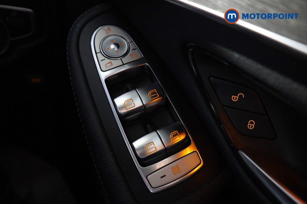 Used Mercedes-Benz GLC 2019 for sale - 77297919: Photo 14