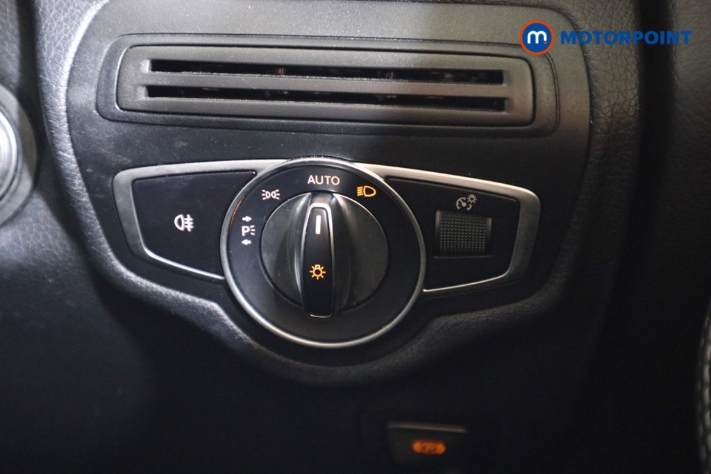 Used Mercedes-Benz GLC 2019 for sale - 77297919: Photo 15