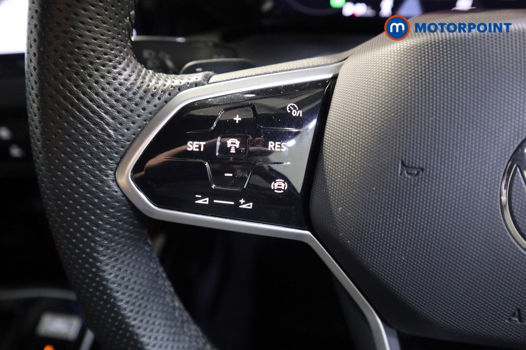 Used Volkswagen Golf 2024 for sale - 76862669: Photo 11