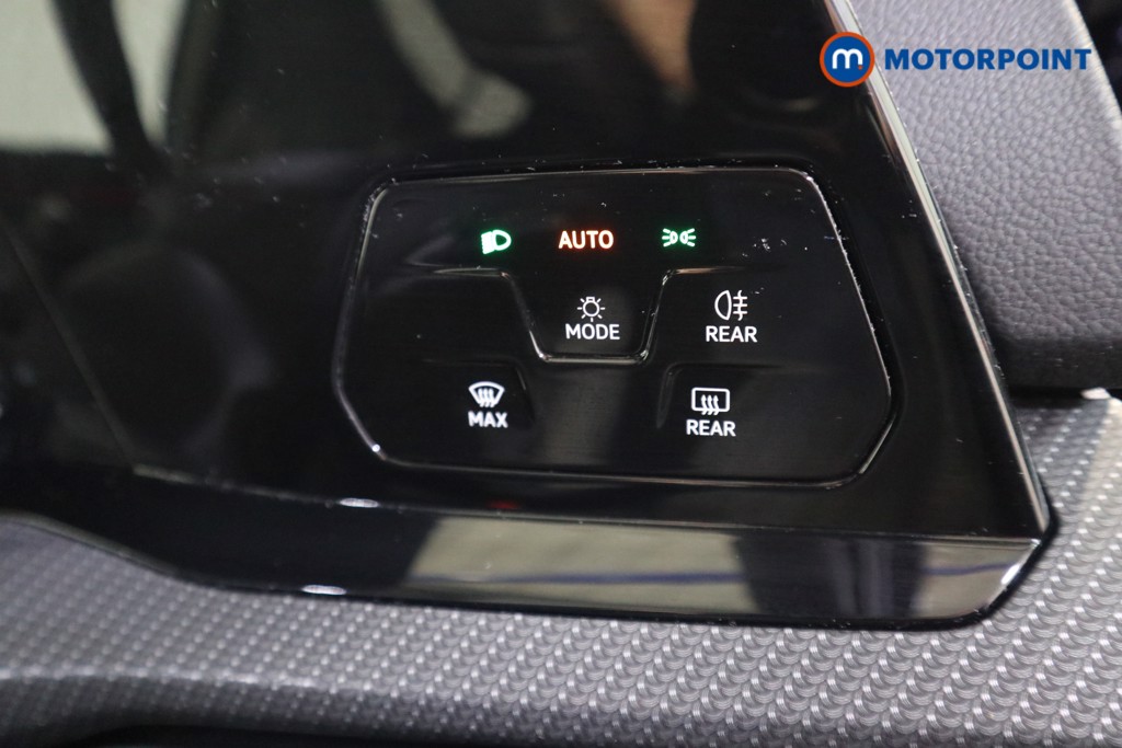 Used Volkswagen Golf 2024 for sale - 76862669: Photo 18