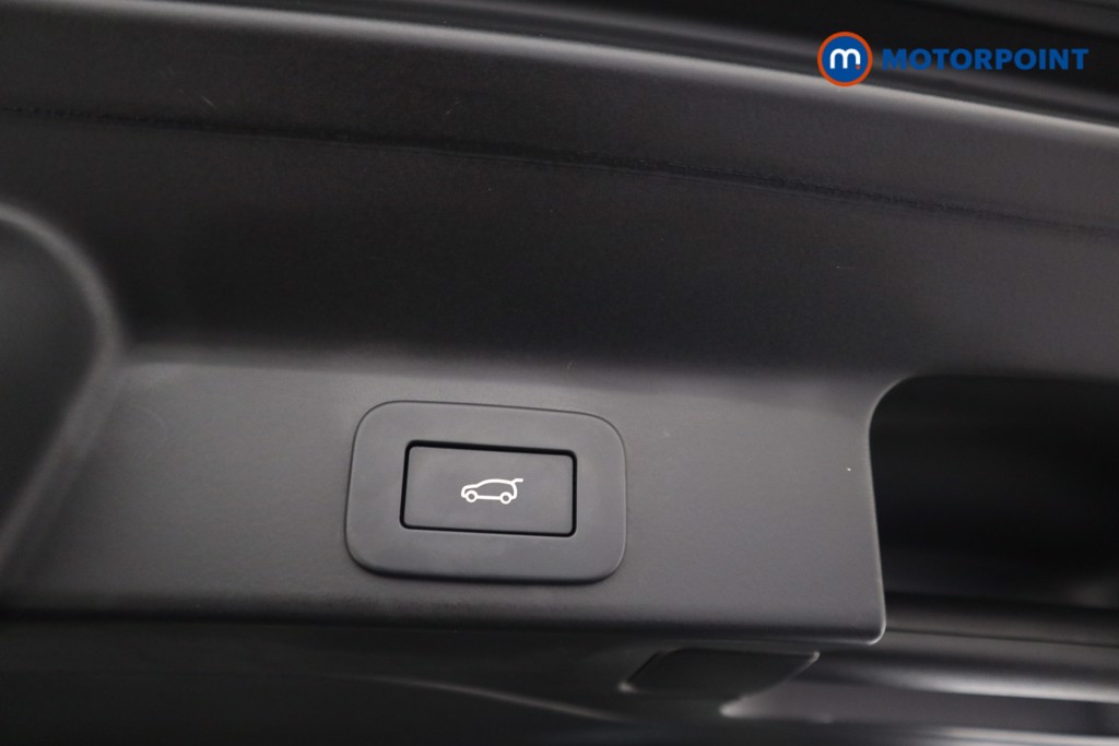 Used Jaguar F-Pace 2023 for sale - 77312756: Photo 32